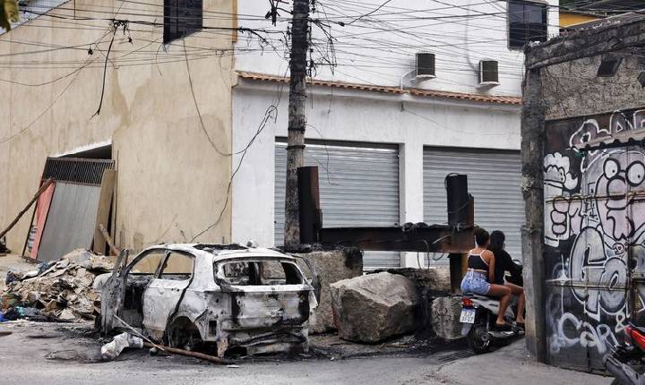 Nenhuma mulher morreu durante operação no Rio, diz Polícia Civil