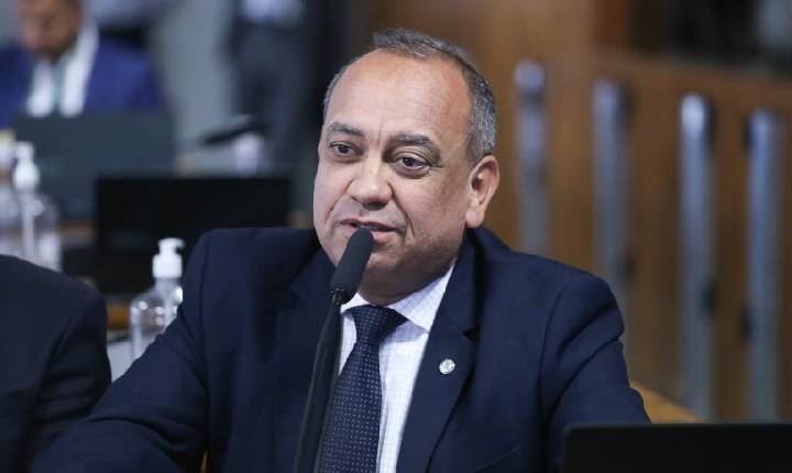 Projeto criminaliza a transfobia, com pena de prisão de dois a quatro anos