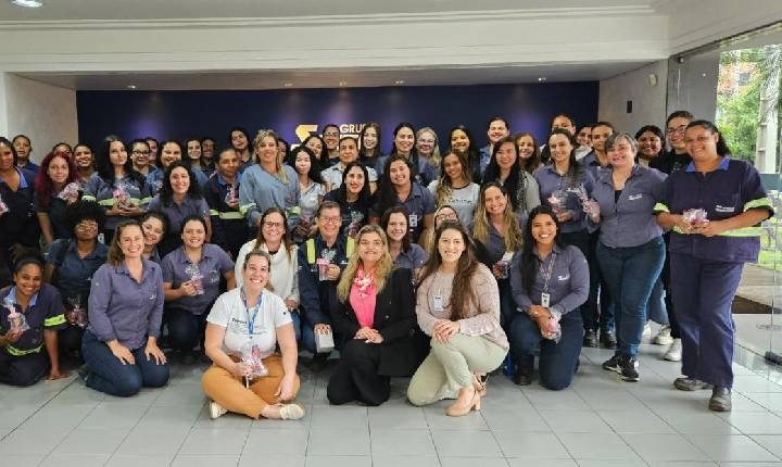 Simec Cariacica realiza evento “Outubro Rosa: mulher seu corpo, sua vida” para sensibilizar para o autocuidado