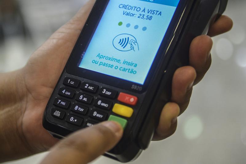 Dia dos Pais: conheça os golpes mais aplicados nesse período