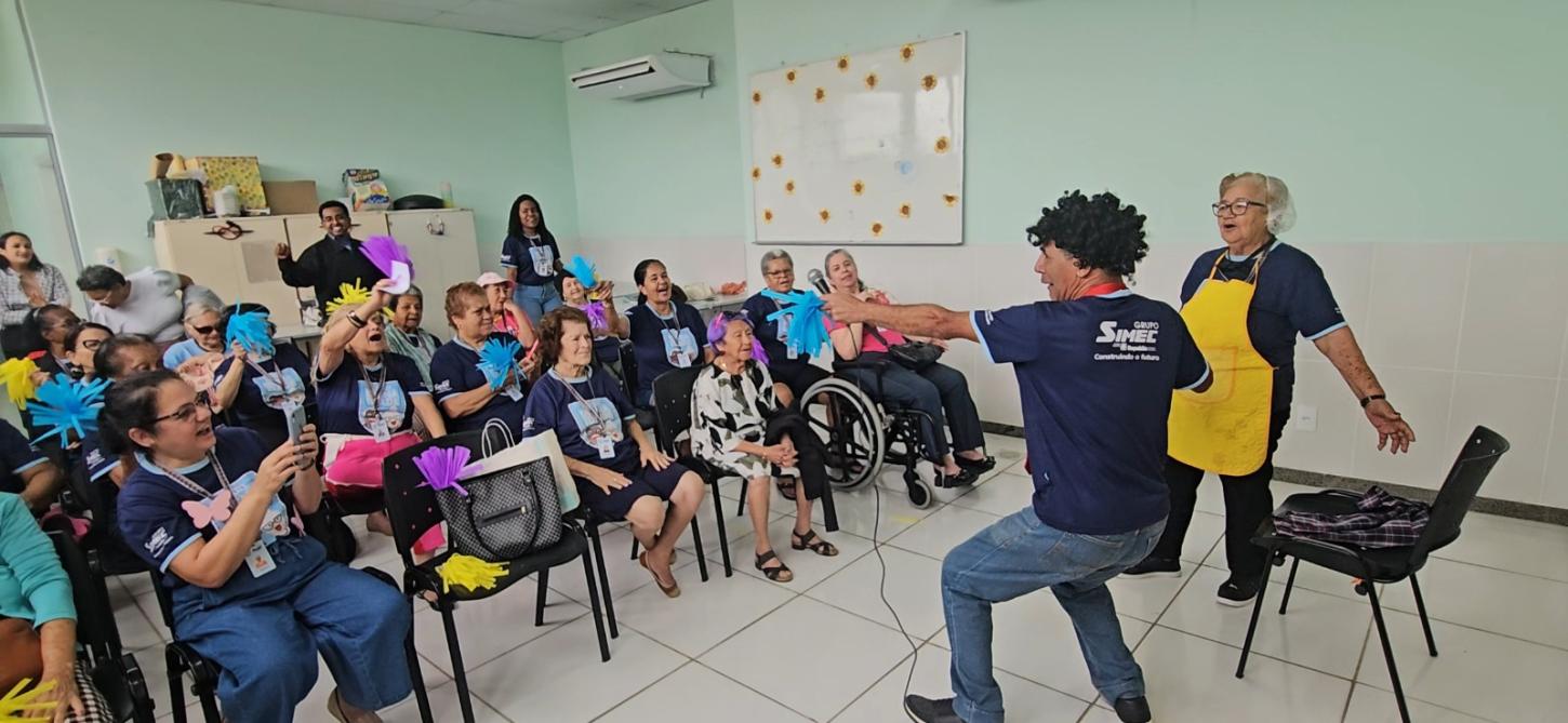 Projeto Digna Idade realiza Show de Talentos comemorativo ao mês do idoso