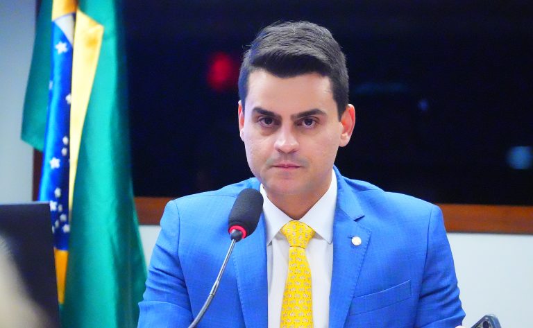 Comissão debate falta de energia elétrica nos municípios brasileiros